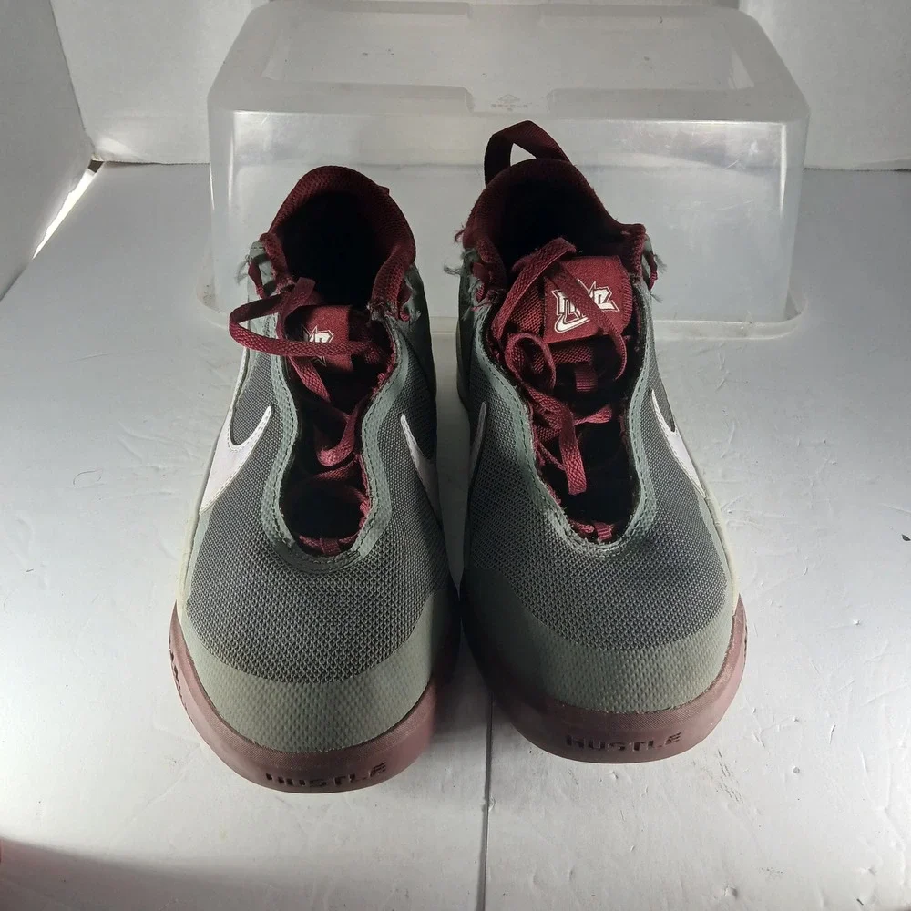 Nike Team Hustle D‎ 10 6Y Grey Red Basketball Shoes CW6735-007 Athletic Sneakers
